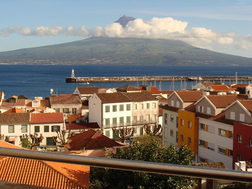 Apartamentos Turisticos Verdemar Horta  Pokoj fotografie