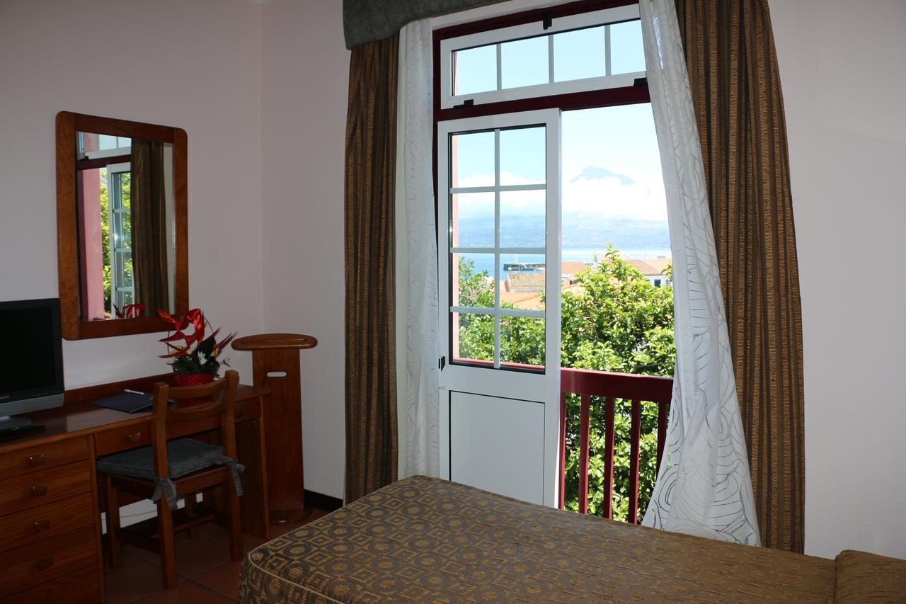 Apartamentos Turisticos Verdemar Horta  Exteriér fotografie